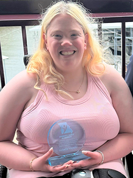 Izabella Uccello, Honorable Mention of 2025 Youth Leadership Award.